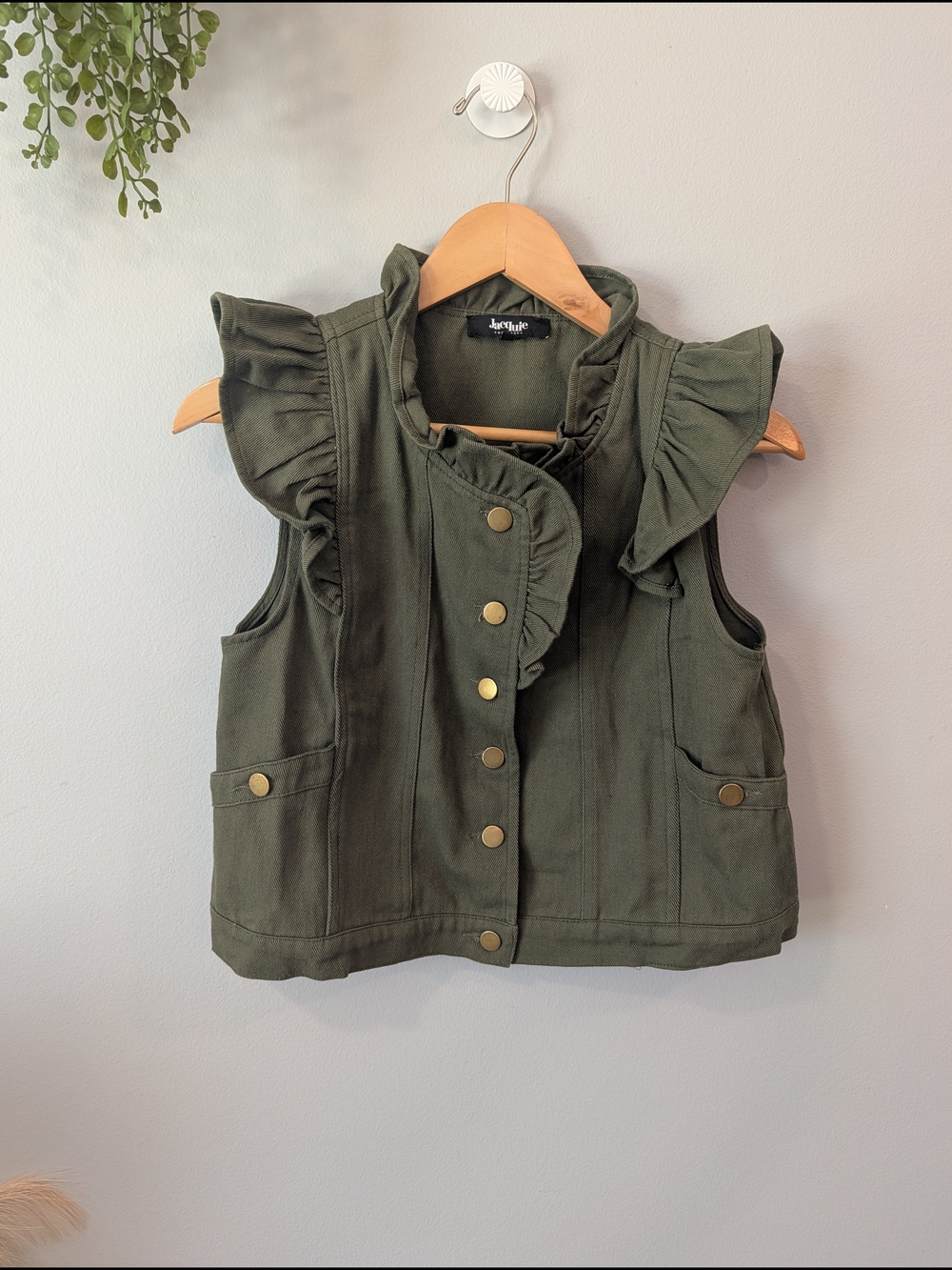 Jaquie Women's Olive Ruffle-Shoulder Vest Jacket Sz M